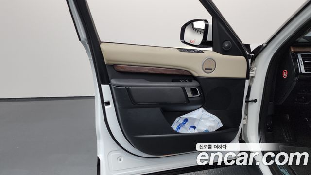 Land Rover Discovery 3.0 SD6 HSE