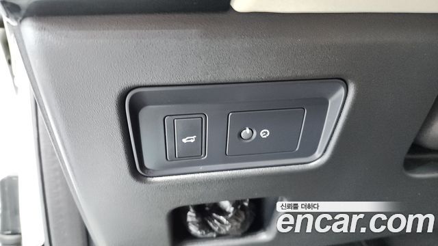 Land Rover Discovery 3.0 SD6 HSE