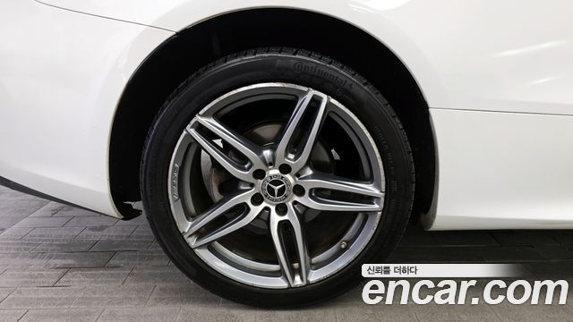 Mercedes-Benz E-Class E220d Coupe