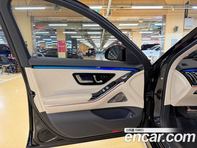 Mercedes-Benz S-Class S500L 4MATIC