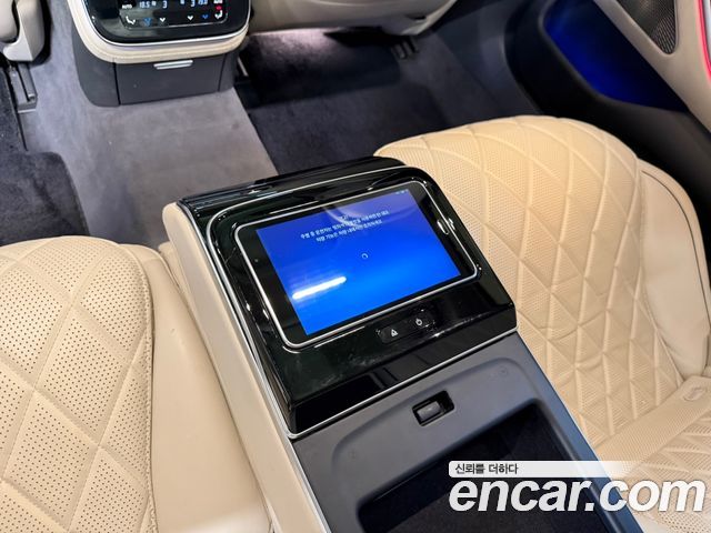 Mercedes-Benz S-Class S500L 4MATIC