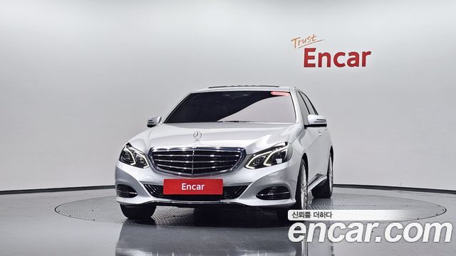 Mercedes-Benz E-Class E300 Elegance