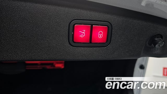 Mercedes-Benz E-Class E300 Elegance