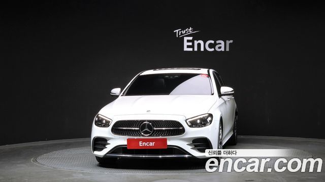 Mercedes-Benz E-Class E220d 4MATIC AMG Line
