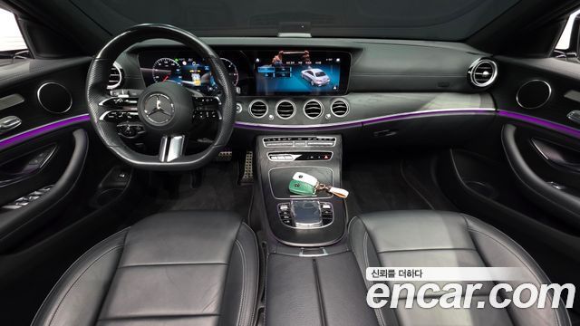 Mercedes-Benz E-Class E220d 4MATIC AMG Line