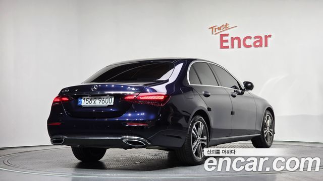 Mercedes-Benz E-Class E350 4MATIC Avantgarde