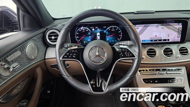 Mercedes-Benz E-Class E350 4MATIC Avantgarde