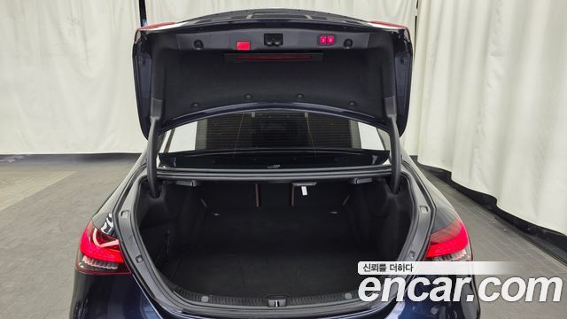Mercedes-Benz E-Class E350 4MATIC Avantgarde