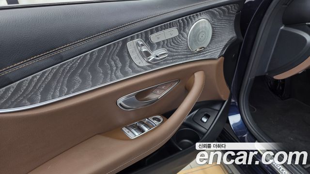 Mercedes-Benz E-Class E350 4MATIC Avantgarde