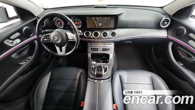 Mercedes-Benz E-Class E220d Avantgarde