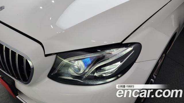Mercedes-Benz E-Class E220d Avantgarde