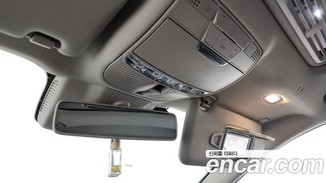 Mercedes-Benz E-Class E220d Avantgarde