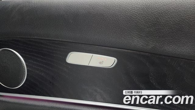 Mercedes-Benz E-Class E220d Avantgarde