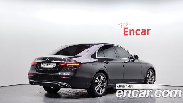 Mercedes-Benz E-Class E350 4MATIC Avantgarde