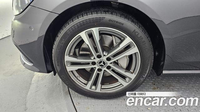 Mercedes-Benz E-Class E350 4MATIC Avantgarde