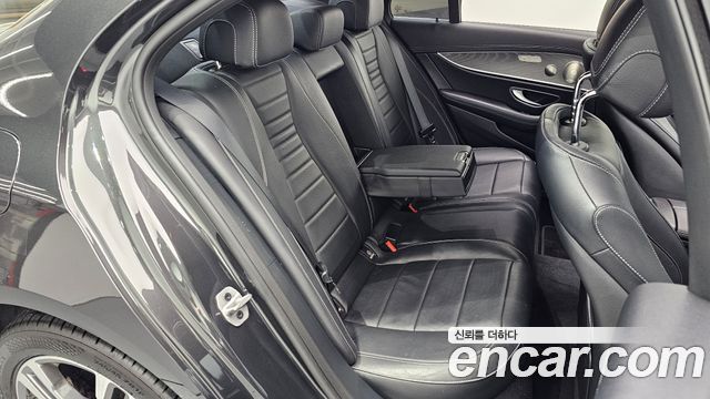 Mercedes-Benz E-Class E350 4MATIC Avantgarde