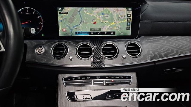 Mercedes-Benz E-Class E350 4MATIC Avantgarde