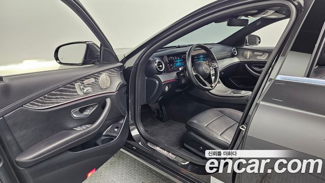 Mercedes-Benz E-Class E350 4MATIC Avantgarde