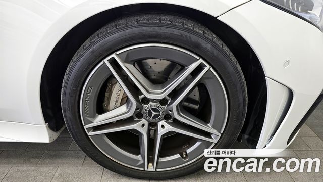 Mercedes-Benz CLS-Class CLS300d 4MATIC