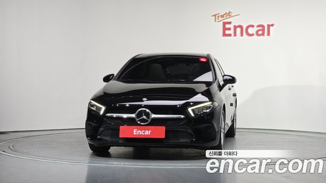 Mercedes-Benz A-Class A220 Hatchback