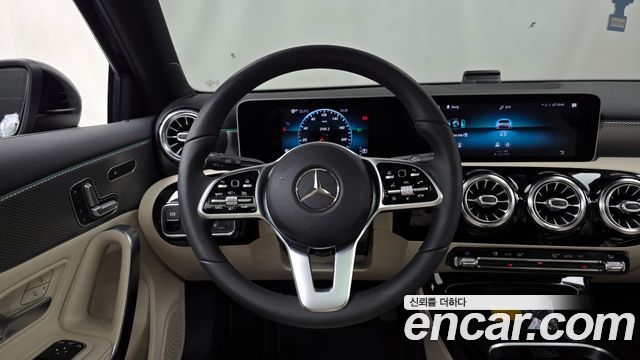 Mercedes-Benz A-Class A220 Hatchback