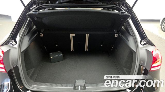 Mercedes-Benz A-Class A220 Hatchback