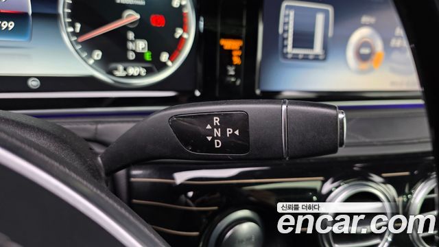 Mercedes-Benz S-Class Maybach S500 4MATIC