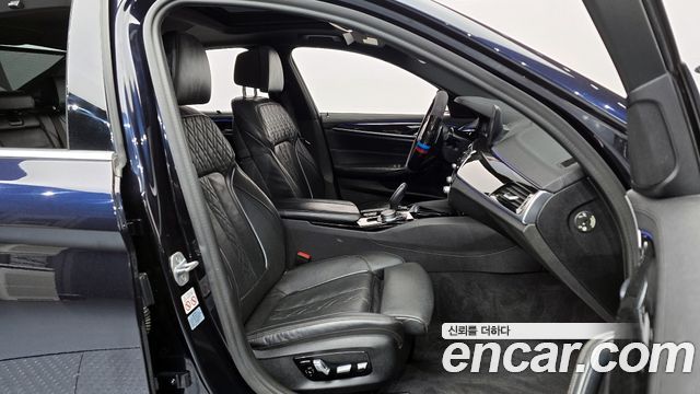 BMW 5-Series 530i xDrive M Sport Package Plus