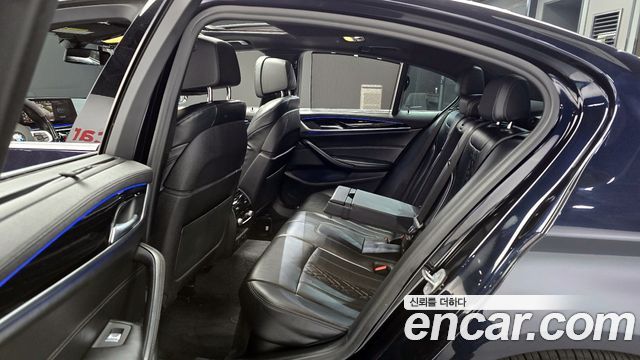 BMW 5-Series 530i xDrive M Sport Package Plus