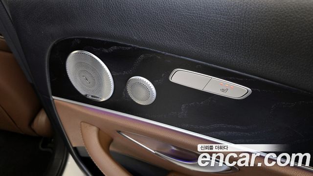 Mercedes-Benz E-Class E300 4MATIC Avnatgarde