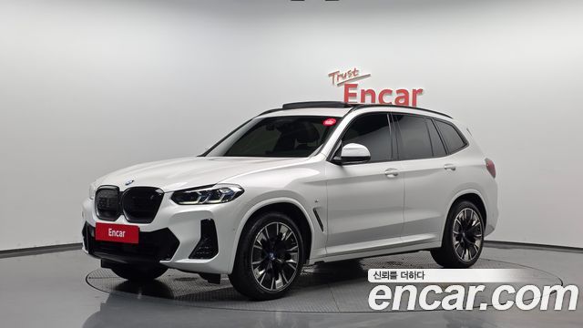BMW iX3 M Sports