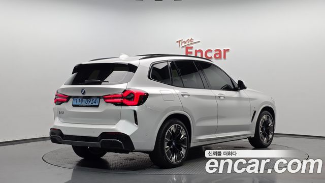 BMW iX3 M Sports
