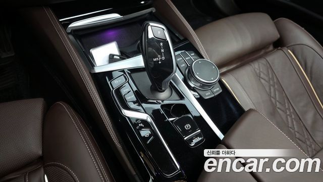 BMW 5-Series 530i M Sport Package