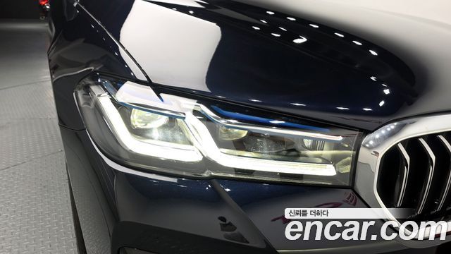 BMW 5-Series 530i M Sport Package