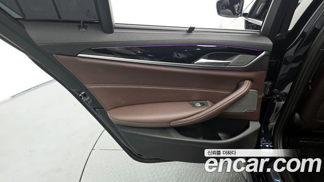 BMW 5-Series 530i M Sport Package