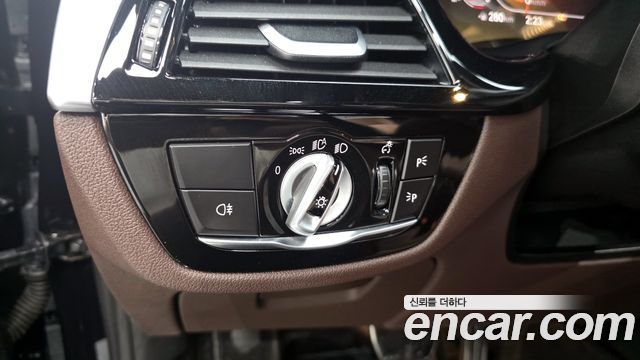 BMW 5-Series 530i M Sport Package