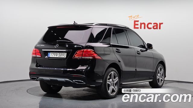Mercedes-Benz GLE-Class GLE350 d 4MATIC