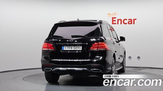 Mercedes-Benz GLE-Class GLE350 d 4MATIC