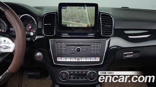 Mercedes-Benz GLE-Class GLE350 d 4MATIC