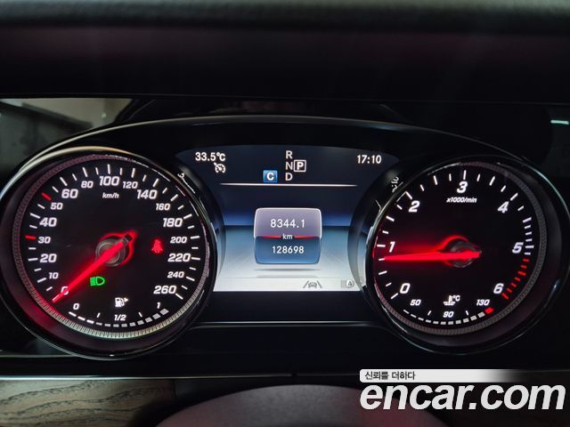 Mercedes-Benz E-Class E220d 4MATIC Exclusive