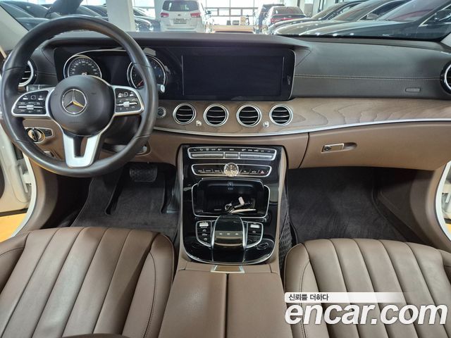 Mercedes-Benz E-Class E220d 4MATIC Exclusive