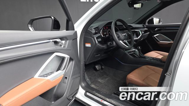 Audi Q3 35 TDI Premium