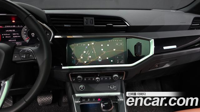 Audi Q3 35 TDI Premium