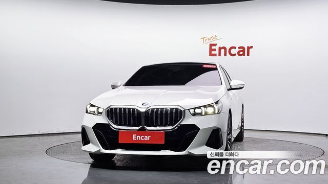 BMW 5-Series 530i xDrive M Sport