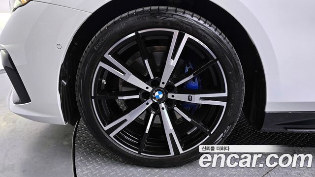 BMW 5-Series 530i xDrive M Sport