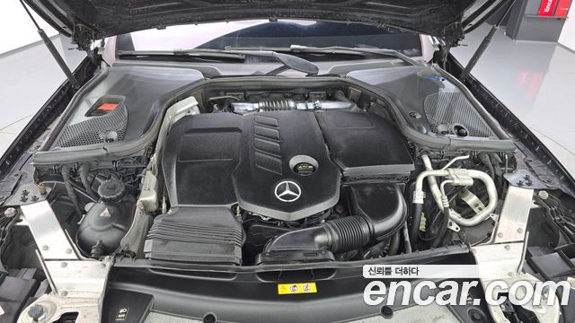 Mercedes-Benz E-Class E220d Exclusive