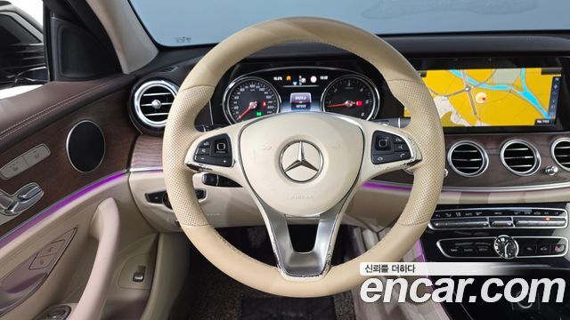 Mercedes-Benz E-Class E220d Exclusive