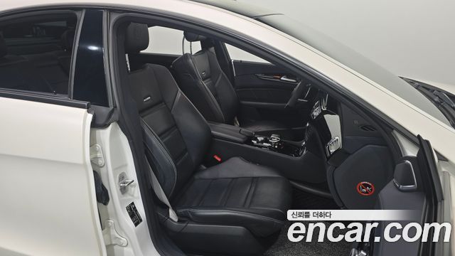 Mercedes-Benz CLS-Class CLS63 AMG S 4MATIC