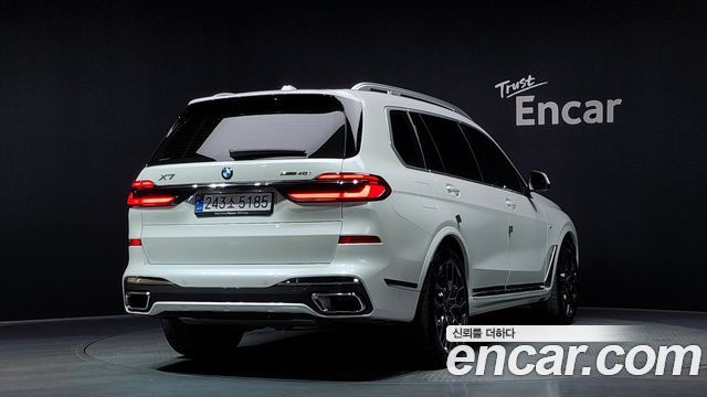 BMW X7 xDrive 40i M Sport 7STR
