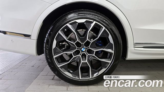 BMW X7 xDrive 40i M Sport 7STR
